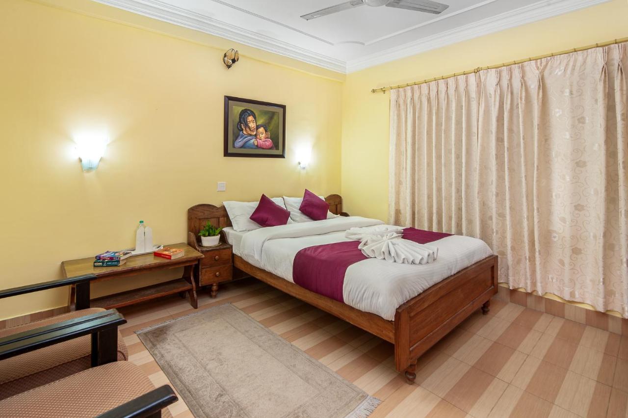 Hotel Yeti Pokhara Room photo