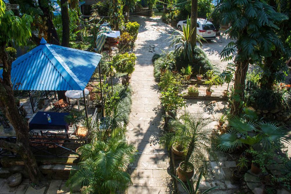 Hotel Yeti Pokhara Exterior photo